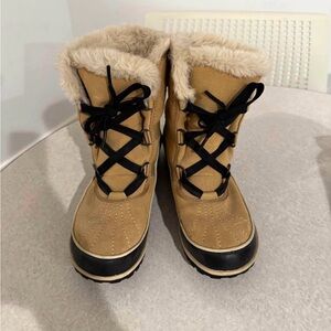 Sorel Tan and Black Winter Boots